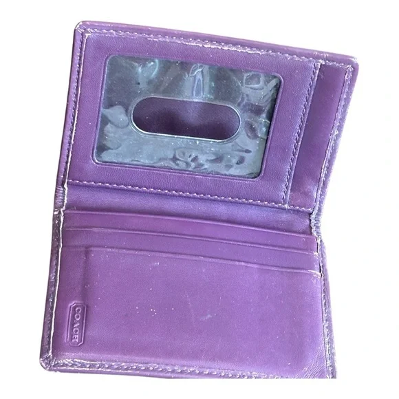 Coach Purple Signature ID Card Case / Small Wallet - Picture 4 of 4
